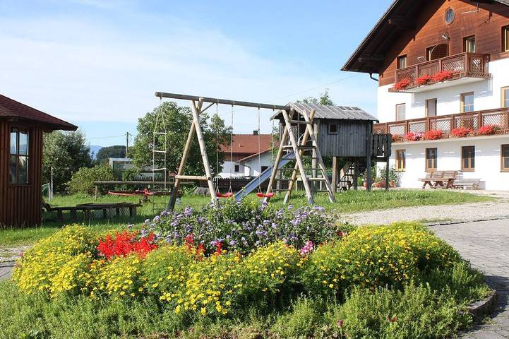 Ferienwohnung für 2 Personen, mit Balkon und Garten in Taching am See - 4