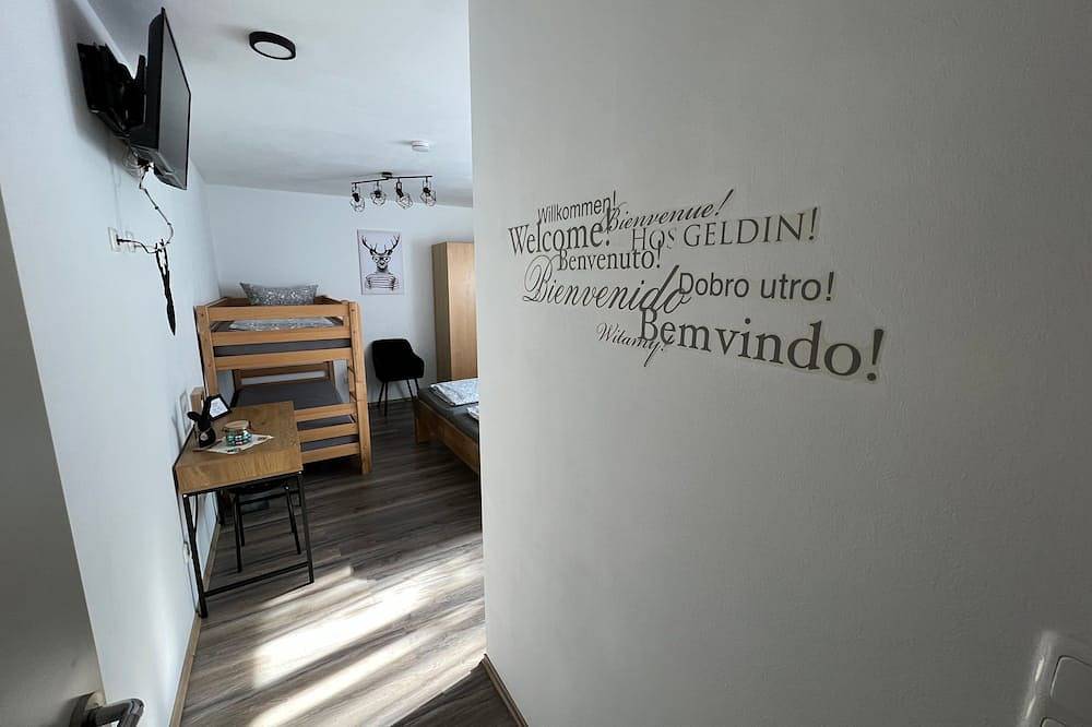 Room 1 - Guesthouse Luna in Europa-Park, Rust