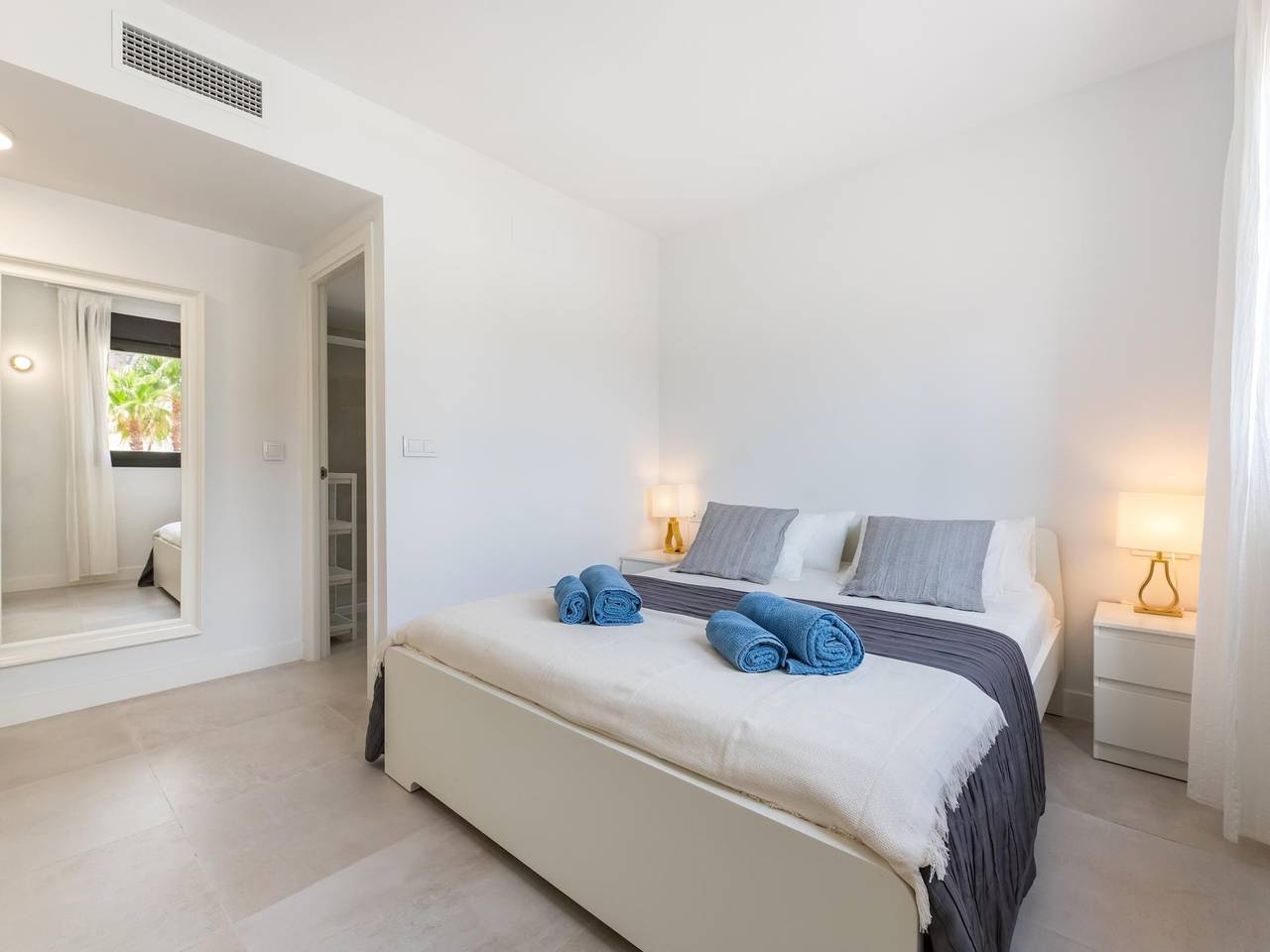 Geheel vakantieappartement, Vakantieappartement voor 4 personen met terras in Torrequebrada, Benalmádena