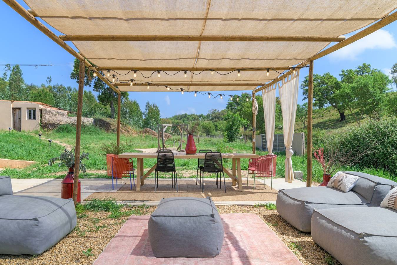 Casa de Férias 'Eclectic Monte Laginha Alentejo' com Piscina Privada, Terraço e Wi-Fi in Alentejo Litoral