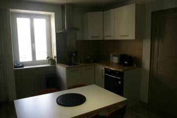 Gîte pour 6 personnes, avec terrasse à Charolles