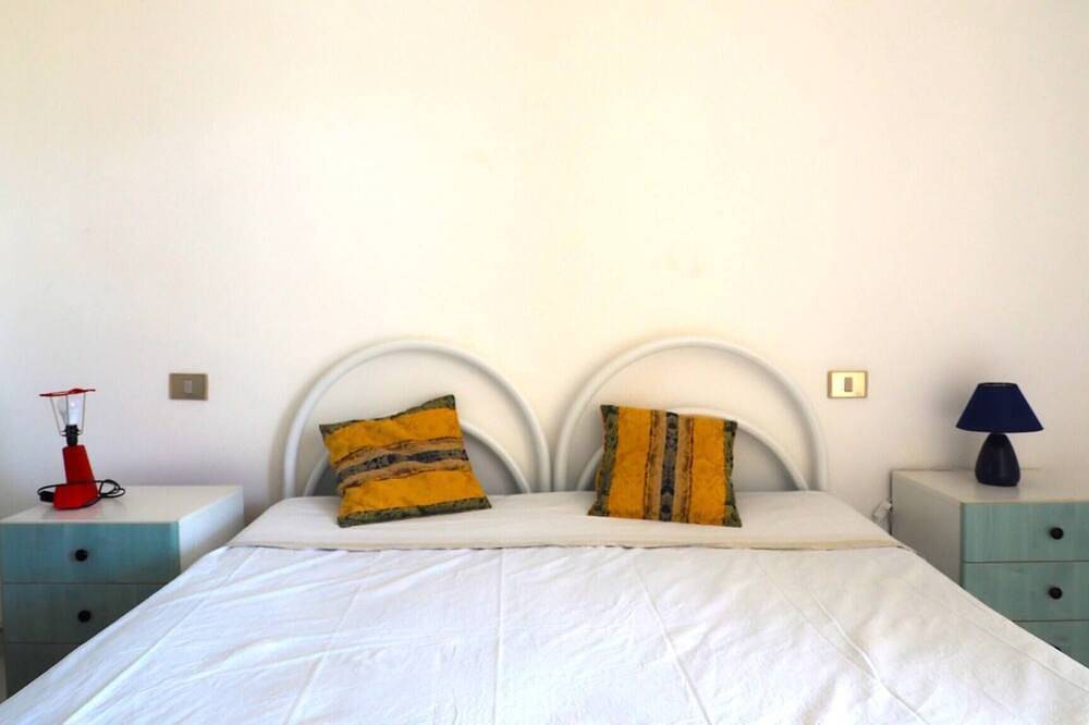 Apartamento entero, Oleandri - 5 plazas, 2 habitaciones, aire acondicionado, aparcamiento in Baia Verde, Golfo de Tarento