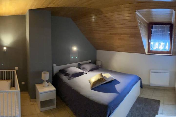 Location de vacances pour 8 personnes, avec balcon à Azet - 2