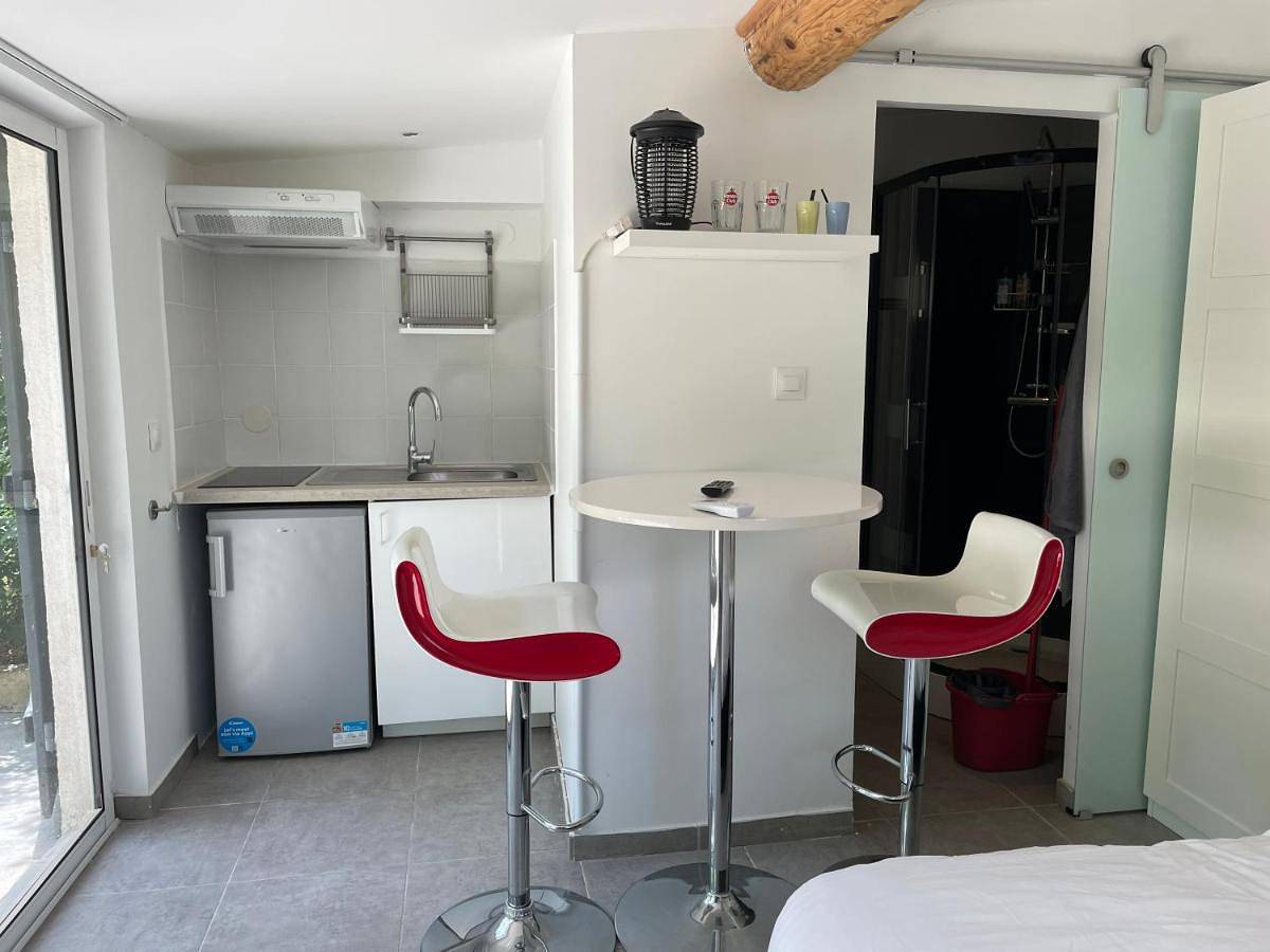 Les Loriots - Studio indépendant, refuge nature entre Aix et Marseille in Auriol, Côte méditerranéenne (France)