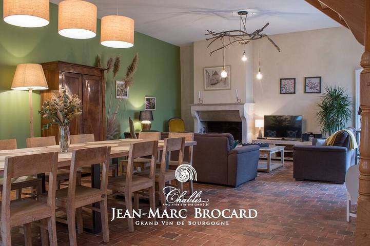 Gîte pour 15 personnes, avec terrasse