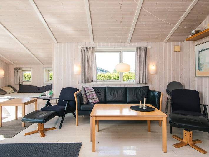 Ferienhaus für 6 Personen, mit Terrasse und Garten in Flovt Strand - 4