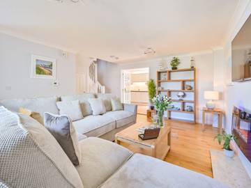 Holiday Rental for 10 People in St Austell, Cornwall, Photo 1