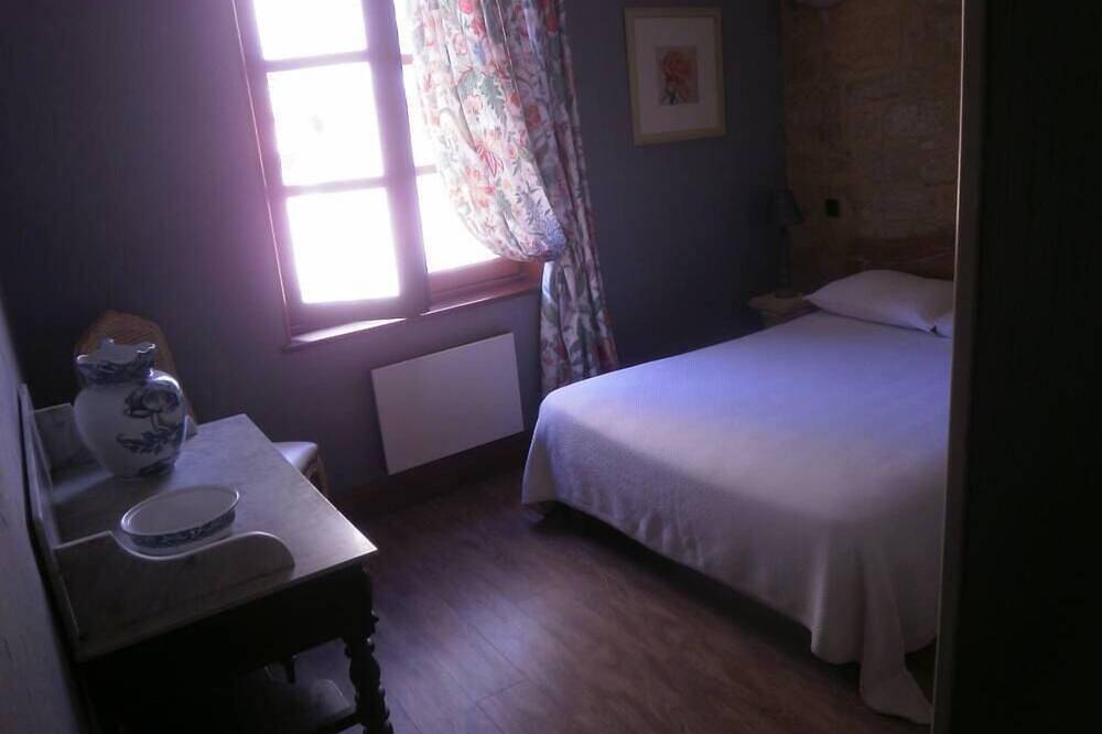 Entire apartment, Domme, bastide in the center of the golden triangle<br><br><br> in Domme, Périgord Noir