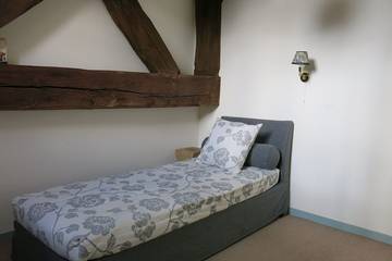 Gîte pour 6 Personnes dans Verges, Jura, Photo 1