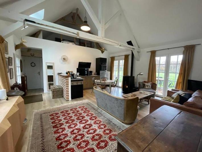 Location de vacances pour 4 personnes, avec terrasse ainsi que vue et jardin à Villemurlin - 4