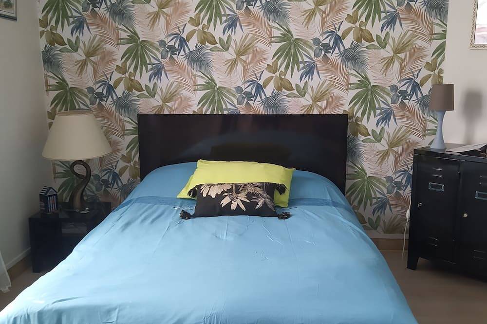 Charming south facing house completely renovated with garden in Dives-sur-Mer, Lisieux region