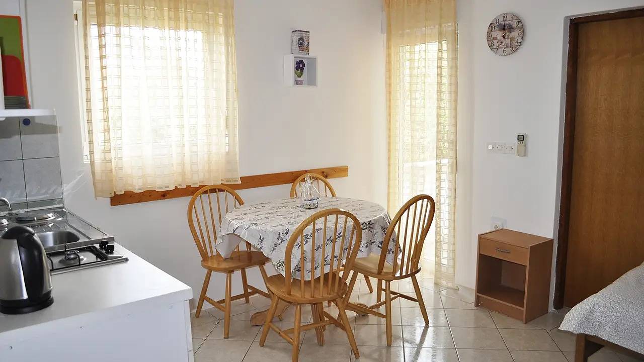 Appartamento vacanze a Vir a partire da 94€ a notte