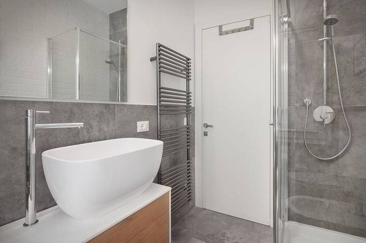 Appartamento intero, Rocca Terrace  - a solo 100 metri dal lago in Garda, Prealpi Gardesane