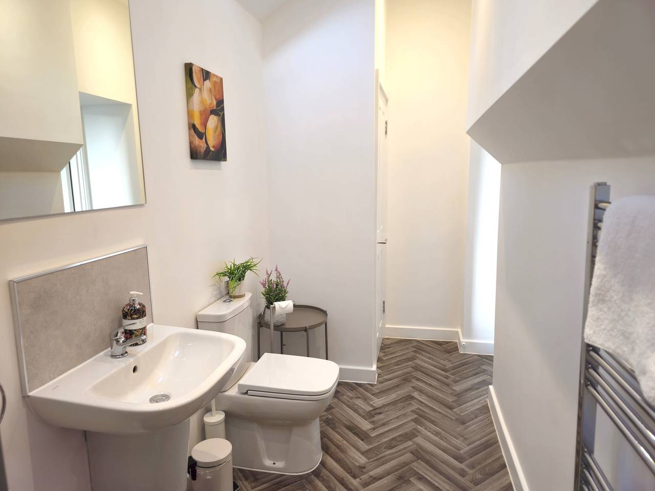 Entire apartment, Elegant, interior-designed, ground floor apartment - Pass the Keys in Shrewsbury, Shropshire