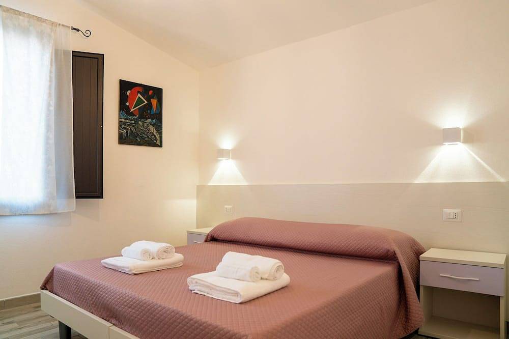 Lovely guesthouse 10 minutes from the beautiful beaches of the Gulf of Orosei in Irgoli, Barbagia