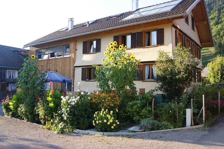 Ferienwohnung für 5 Personen, mit Terrasse und Garten - 1