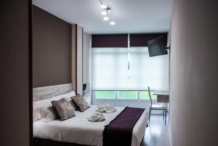 Hotel para 3 personas, con terraza - 1