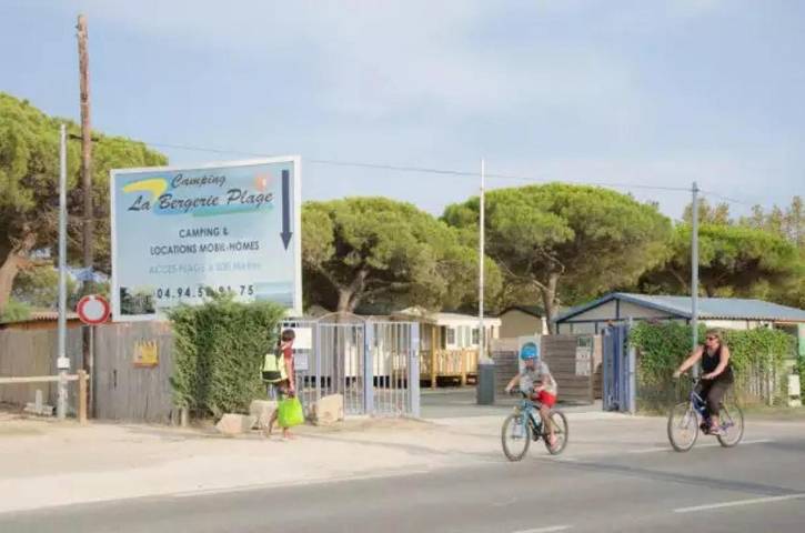 Camping für 5 Personen in Giens - 3