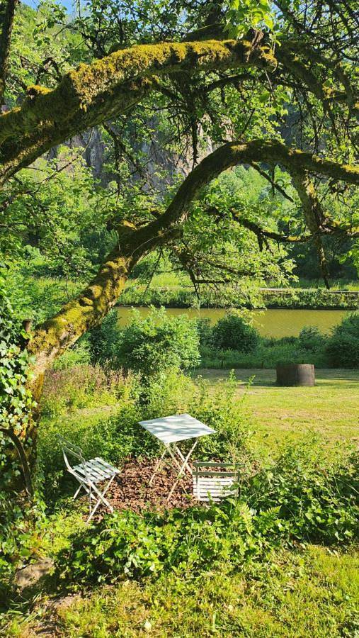 Gîte pour 3 personnes, avec Terrasse ainsi que Jardin et Vue à Fontenoy-le-Château - 4