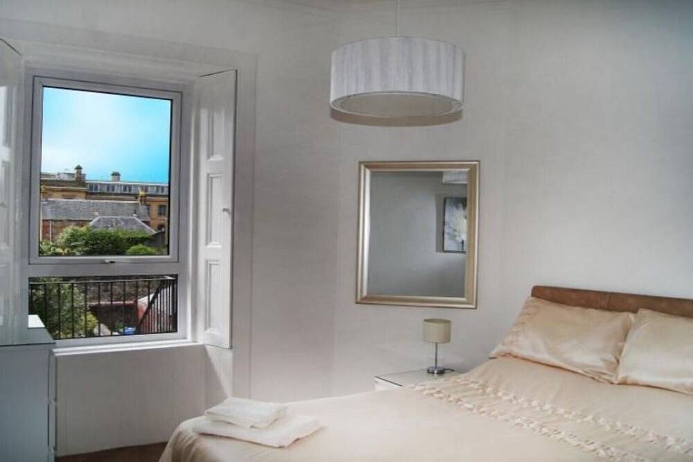 Ganze Wohnung, Ayr Beach View Apartment in Ayr, Firth Of Clyde