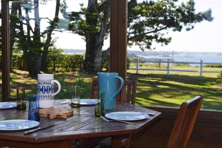 Location de vacances pour 6 personnes, avec terrasse dans Térénez - 2