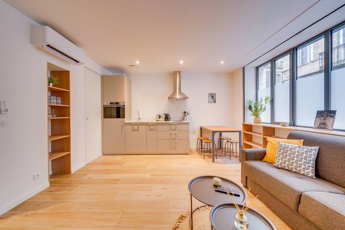 Apartamento entero, Apartamento de vacaciones para 3 personas con terraza in Burdeos, Región de Burdeos