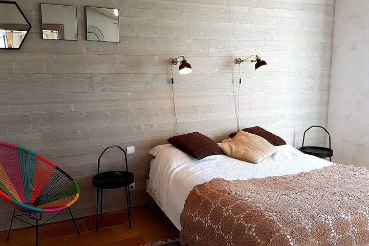 Location de vacances pour 8 personnes, avec jardin et terrasse, animaux acceptés dans Le Gillieux - 3