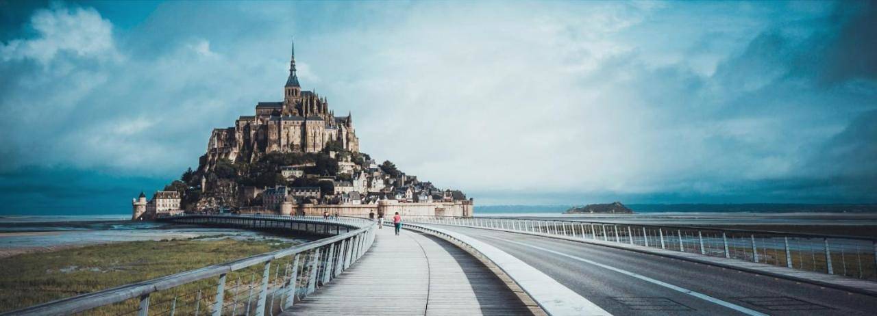 Location de vacances pour 7 personnes, avec jardin et vue à Genêts - 2