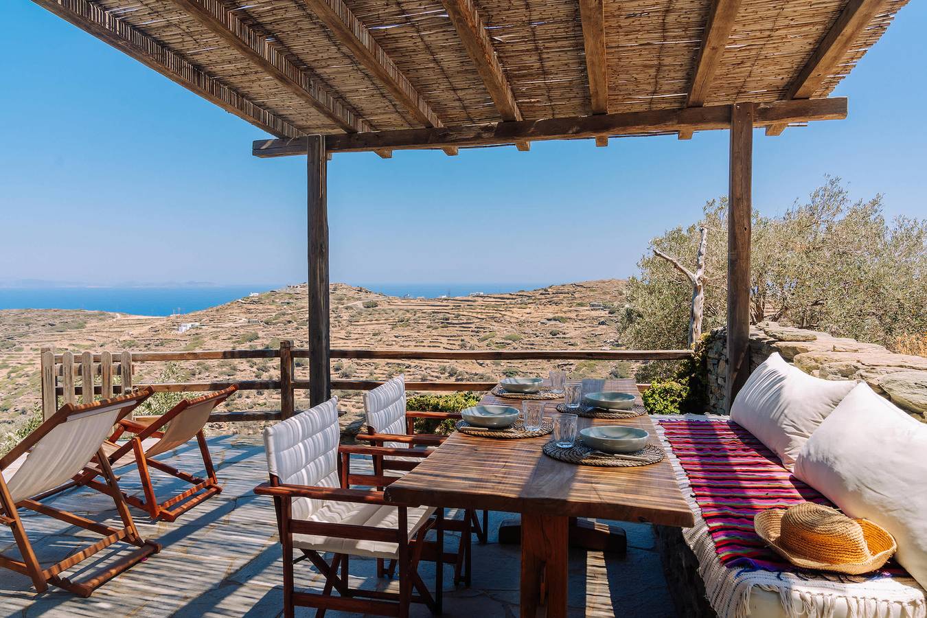 #Hh08 Scenic stone house in Exambela in Cícladas