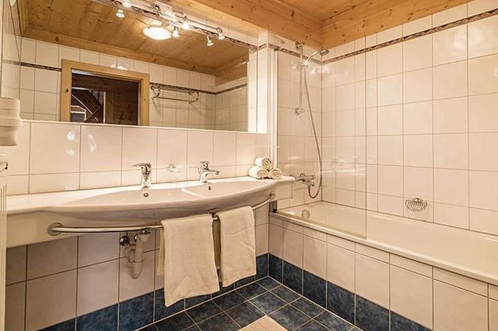 Ferienwohnung "Hundeck" im Bio-Blockhaus - Rindereben, Bauerndörfl in Hohe Tauern, Hüttschlag