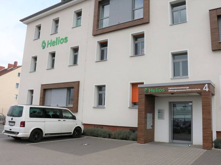 Ganze Ferienwohnung, Leben wie im Hotel by Helios - Einbettzimmer mit eigenem Bad und feststehenden Bett in Hildesheim, Landkreis Hildesheim
