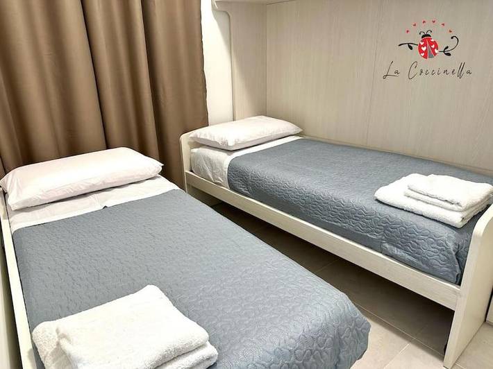 Gîte pour 4 personnes, avec Balcon et Terrasse à Graniti - 3