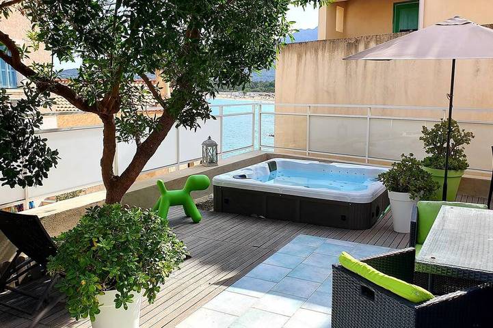 Casa de vacaciones para 6 personas, con terraza además de jacuzzi y jardín - 1