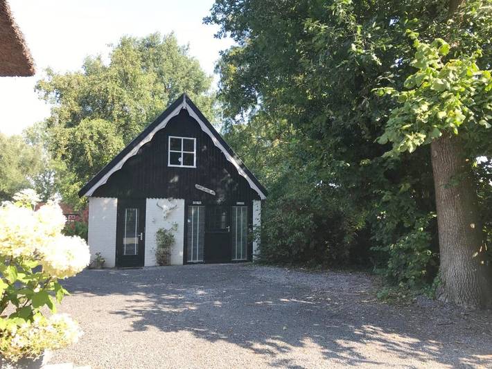 Location de vacances pour 4 personnes, avec jardin dans Hem