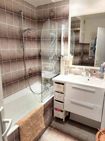 Gîte pour 7 personnes, avec piscine et terrasse à Gorbio