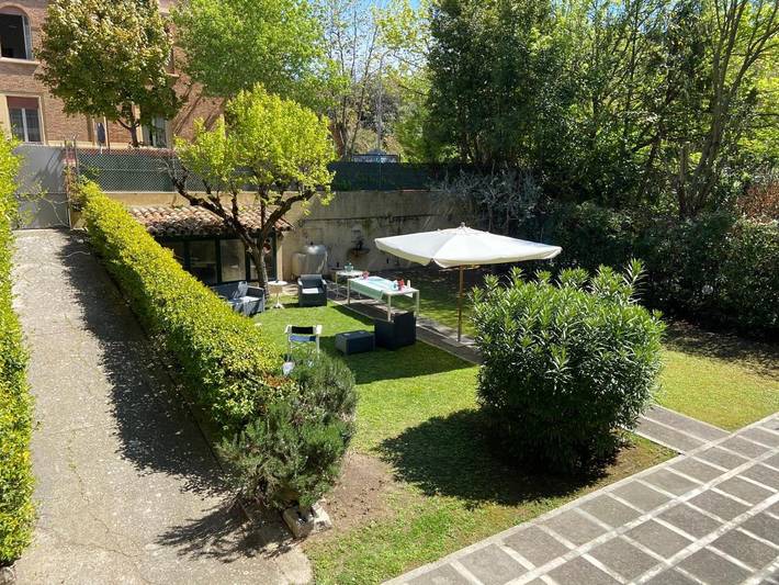 Ferienwohnung für 6 Personen, mit Ausblick und Terrasse sowie Garten - 1