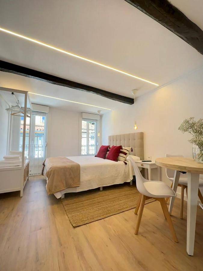 Apartamento para 4 personas, con Balcón y Vistas en Celanova