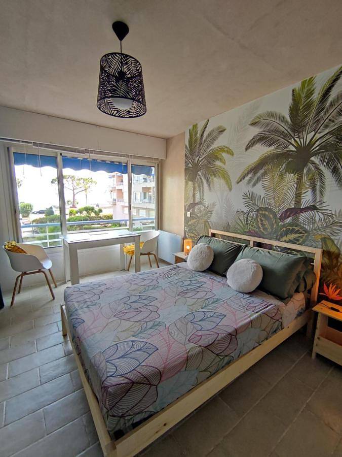 Gîte pour 2 personnes, avec vue dans Port du Cros de cagnes - 3