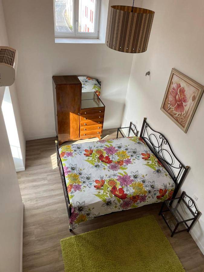 Location de vacances pour 4 personnes, avec terrasse dans Versols-et-Lapeyre