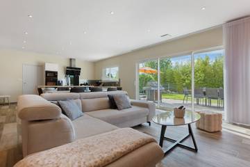 Villa pour 10 Personnes dans Boisset-et-Gaujac, Région d'Alès, Photo 2