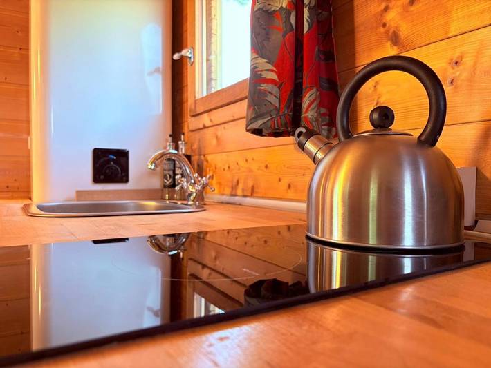 Tente pour 2 personnes, avec jardin dans la Drôme - 4