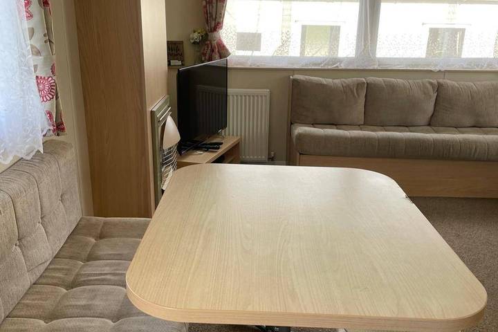 Lodge for 6 people, with garden and pool, child-friendly in Newquay