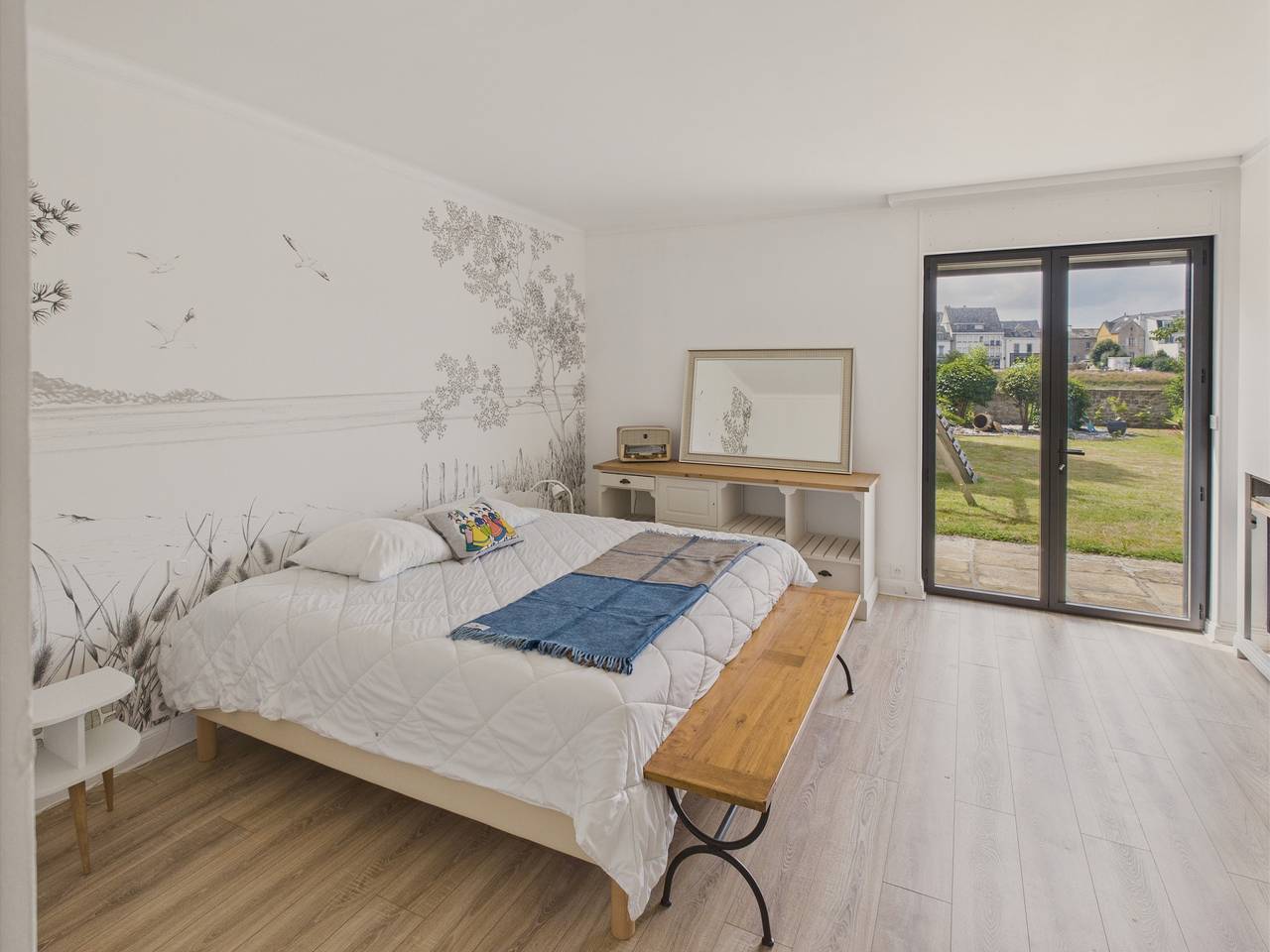Vue rivière - grande maison et jardin pour 10 in Pont-l'Abbé, Region de Quimper