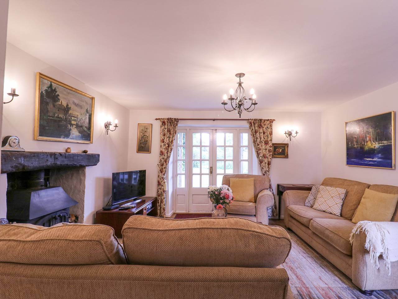 White House Cottage in Little Snoring, Norfolk