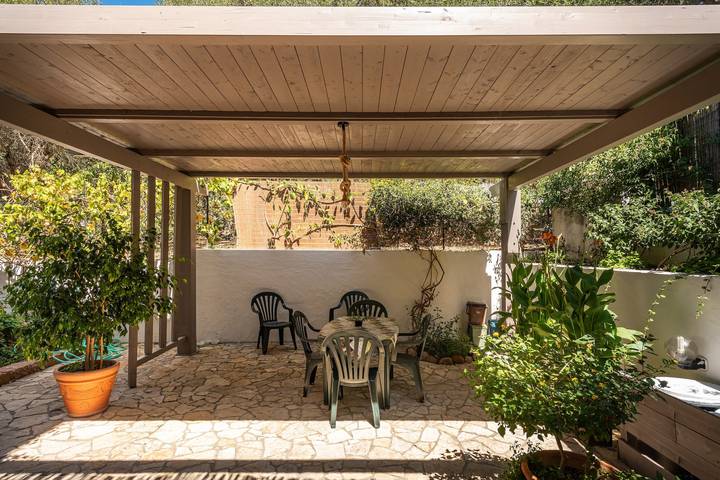 Appartamento intero, Appartamento di vacanza "Sapposentu de Dinu" con Wi-Fi, terrazza e giardino in Sant'Anna Arresi, Sulcis Iglesiente