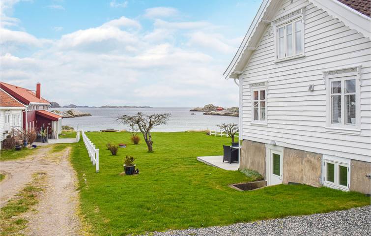 Ferienhaus für 6 Personen mit Terrasse in Lindesnes