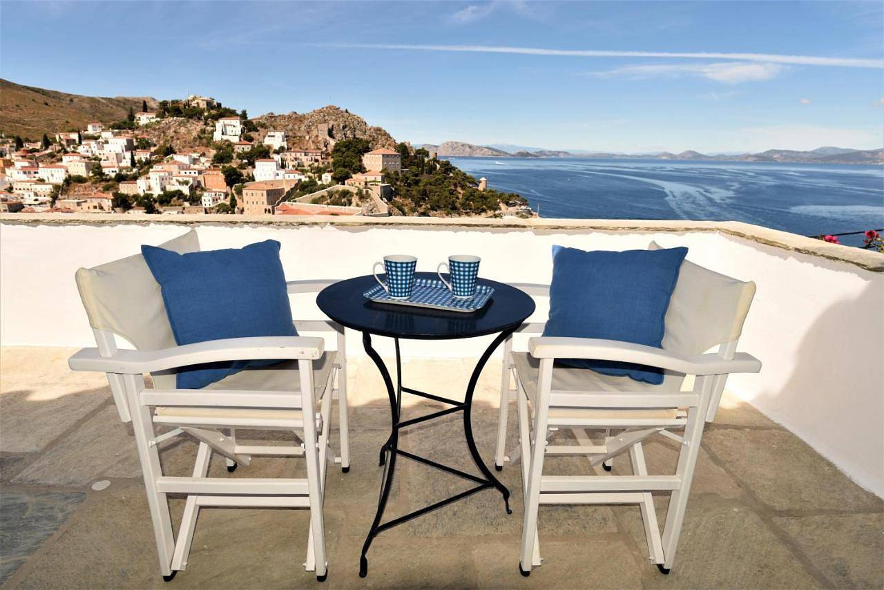 Appartement entier, One-Bedroom Apartment in Hydra