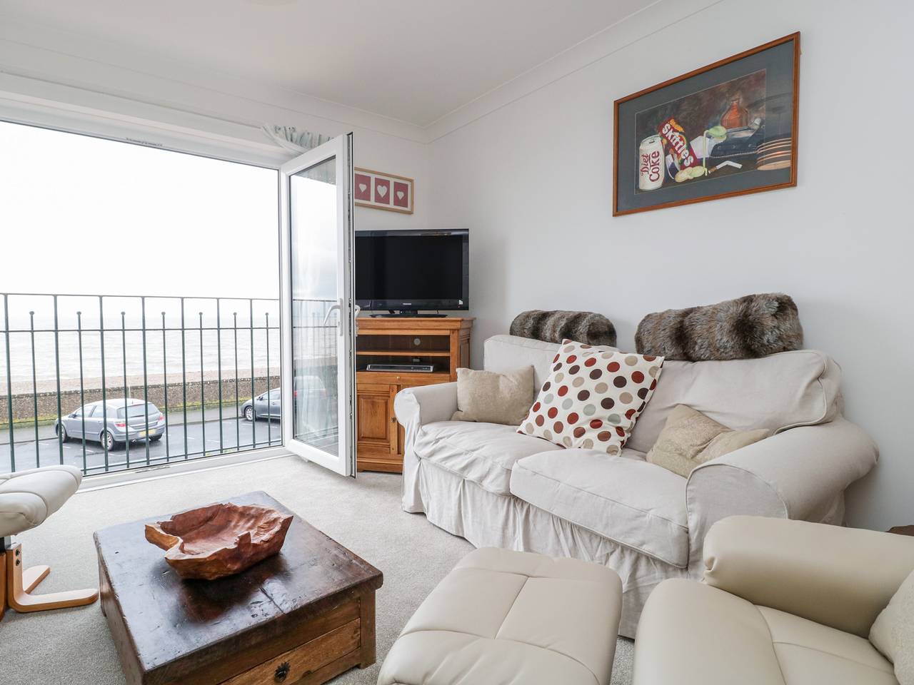 14 Lyme Mews in Seaton, Devon