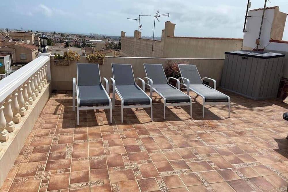 Beautiful La Marina 4 Bedroom House, San Fulgencio, Alicante, Spain in San Fulgencio, Costa Blanca