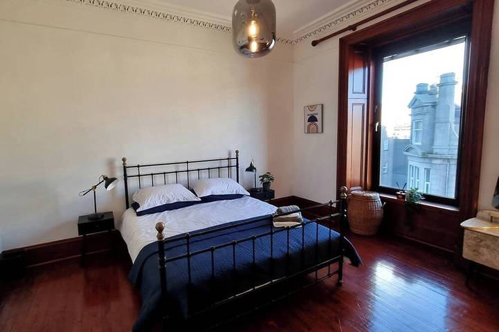 Ganze Wohnung, Luxury 2 bedroom apartment with panoramic views + high ceilings in Aberdeen, Aberdeenshire